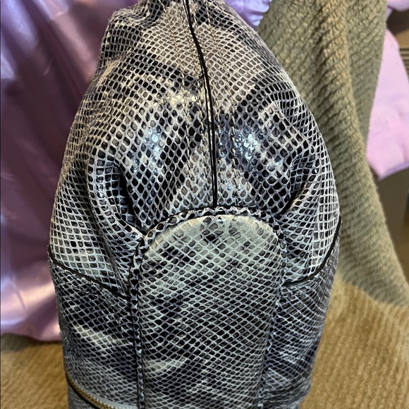 Michael Kors Black and Gray Snake Print Shoulder Bag - Picture 6 of 8